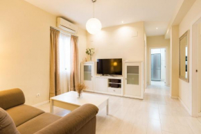 Alferez I by ELE Apartments
